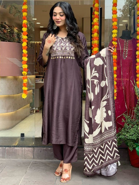 Morlo Rust Parampara Kurta Pant Set wWith Mal Dupatta