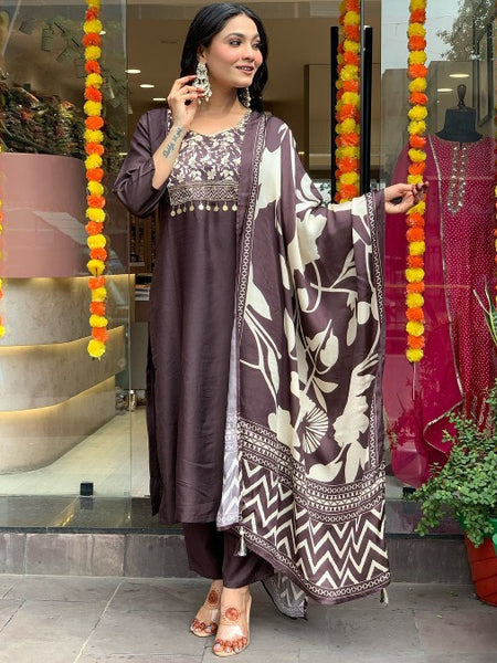 Morlo Rust Parampara Kurta Pant Set wWith Mal Dupatta