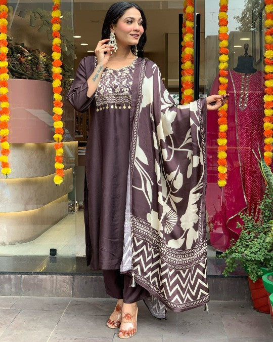 Morlo Rust Parampara Kurta Pant Set wWith Mal Dupatta