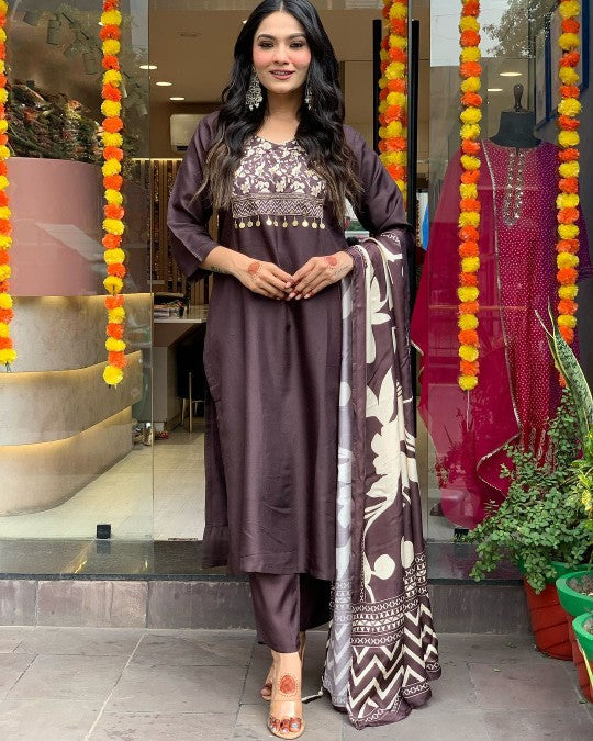 Morlo Rust Parampara Kurta Pant Set wWith Mal Dupatta