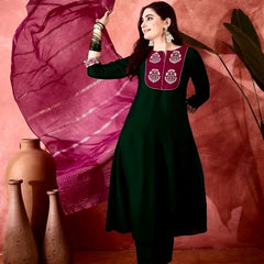Silk Blend Kurta Pant Set With Jacquard Dupatta