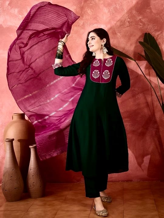 Silk Blend Kurta Pant Set With Jacquard Dupatta