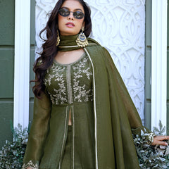 Women's Crunchy Silk Kurta With Pant & Dupatta Set
