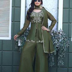 Women's Crunchy Silk Kurta With Pant & Dupatta Set