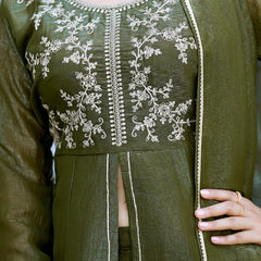 Women's Crunchy Silk Kurta With Pant & Dupatta Set