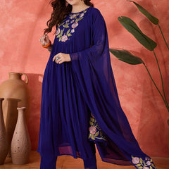 Women's Silk Blend Kurta Pant Set With Silk Blend Dupatta