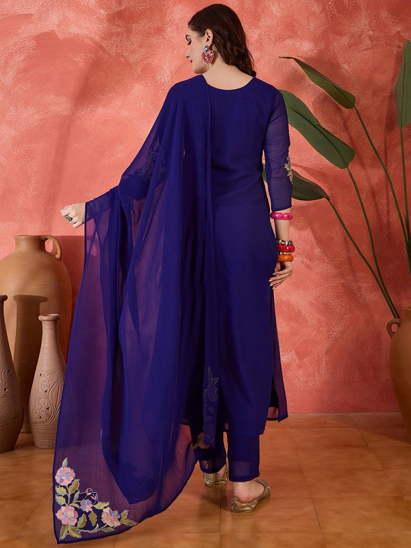 Women's Silk Blend Kurta Pant Set With Silk Blend Dupatta