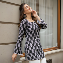 Women’s Black Cotton Printed Straight Short Kurti Tunic