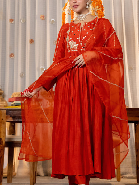 Women’s Chanderi Silk Embroidered Kurta with Chanderi Silk Bottom & Embroidered Chanderi Dupatta Set