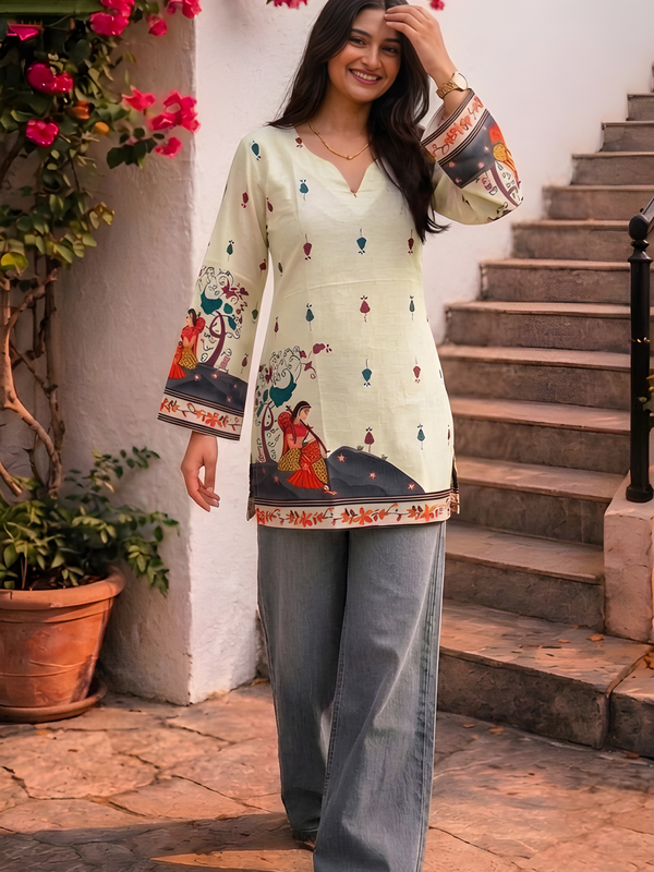 Women’s Cream Cotton Kalamkari Printed V-Neck Tunic