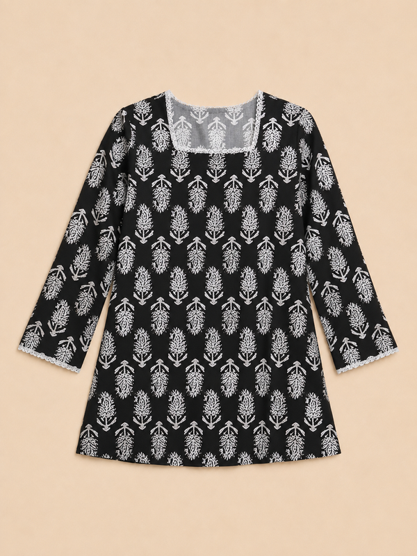 Women’s Black Cotton Printed Straight Short Kurti Tunic