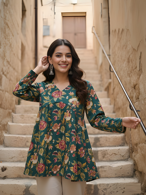 Women’s Green Cotton Printed Fancy Tunic Top