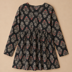 Women’s Black Rayon Printed Fancy Tunic Top