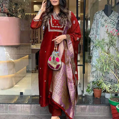 Pure Cotton Kurta Set With Zcard Dupatta