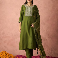 Parampara Kurta Pant Set With Jacquard Dupatta