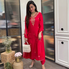 Women’s Red Kurti with Embroidered Organza Dupatta