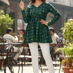 Casual Girls V-Neck Printed Tunic Top