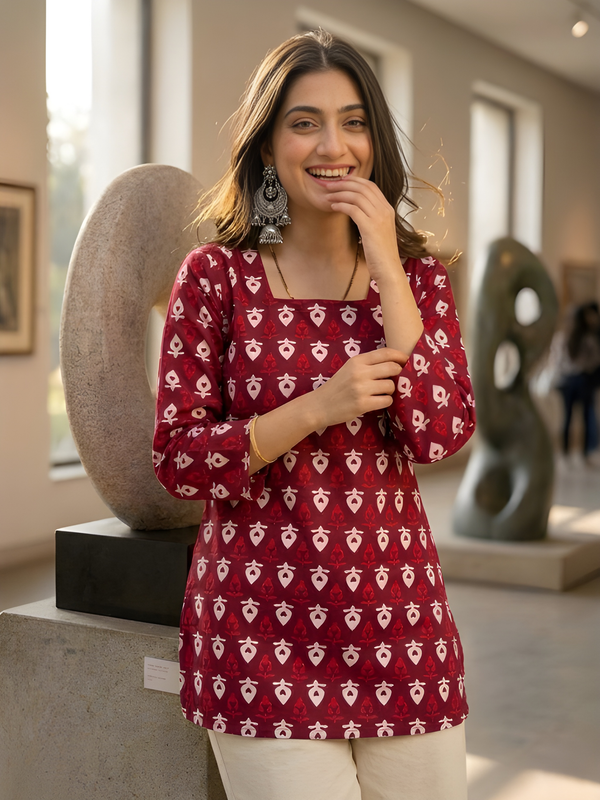 Women’s Maroon Cotton Printed Short Tunic