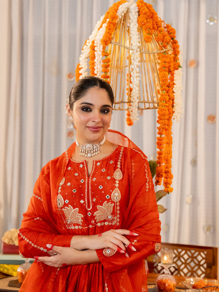 Women’s Chanderi Silk Embroidered Kurta with Chanderi Silk Bottom & Embroidered Chanderi Dupatta Set