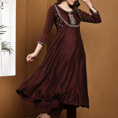 Vichitra Silk Kurta Pant Set With Vichitra Silk Dupatta