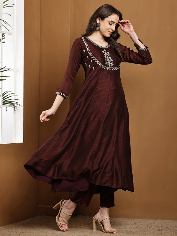 Vichitra Silk Kurta Pant Set With Vichitra Silk Dupatta