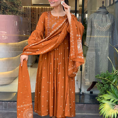 Women's Cotton Khadi Print Embroidered Kurta Pant Set With Printed Cotton Dupatta