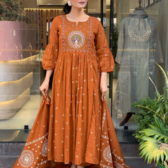 Women's Cotton Khadi Print Embroidered Kurta Pant Set With Printed Cotton Dupatta