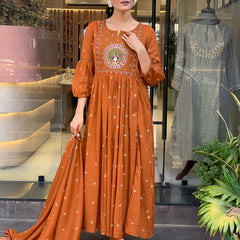 Women's Cotton Khadi Print Embroidered Kurta Pant Set With Printed Cotton Dupatta