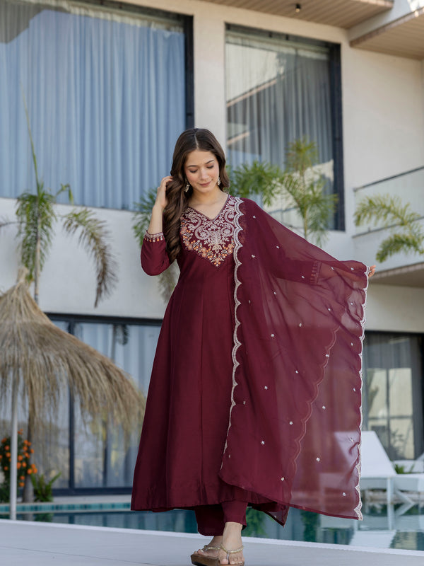 Women's Chinon Printed Kurta Pant & Organza Dupatta Set