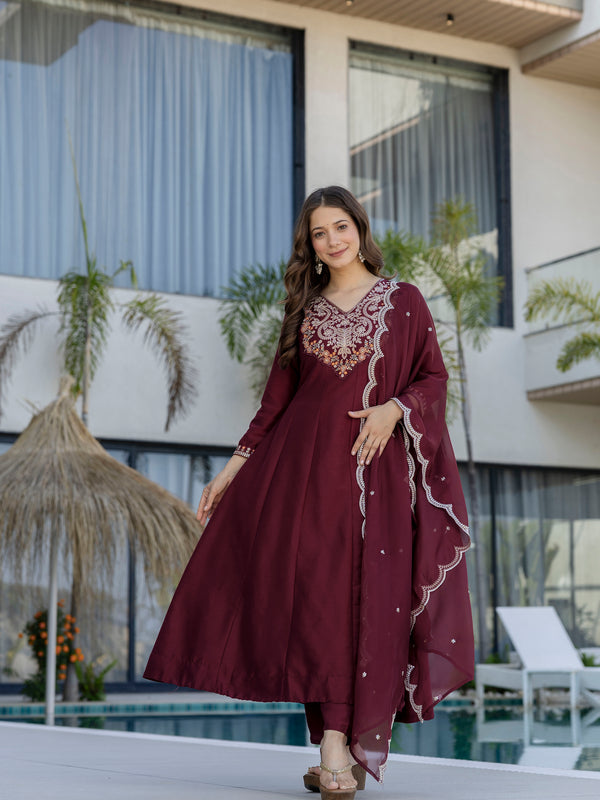 Women's Chinon Printed Kurta Pant & Organza Dupatta Set