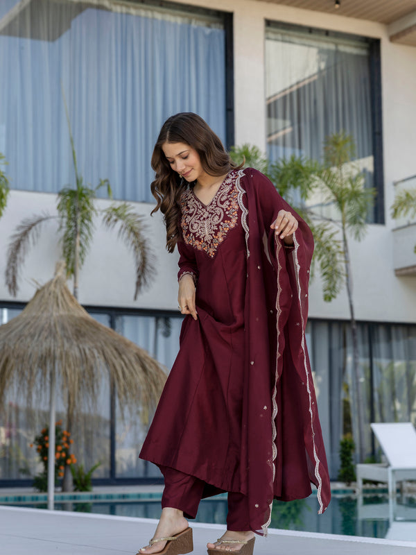 Women's Chinon Printed Kurta Pant & Organza Dupatta Set
