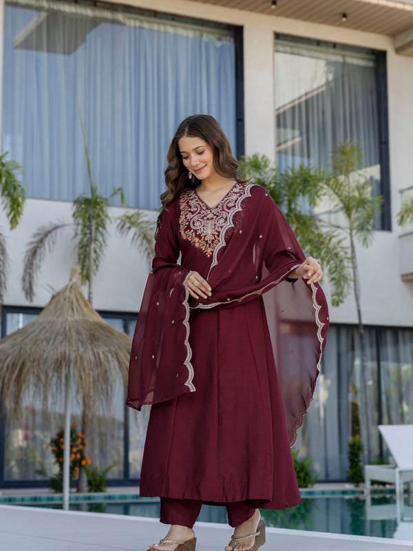 Women's Chinon Printed Kurta Pant & Organza Dupatta Set