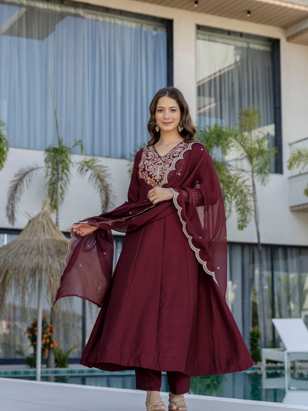 Women's Chinon Printed Kurta Pant & Organza Dupatta Set