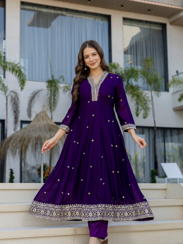 Women's Vichitra Silk Embroidered Kurta Pant Dupatta Set