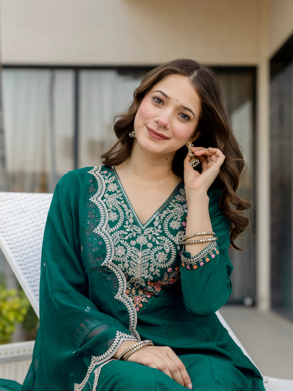 Women's Chinon Printed Kurta Pant & Organza Dupatta Set