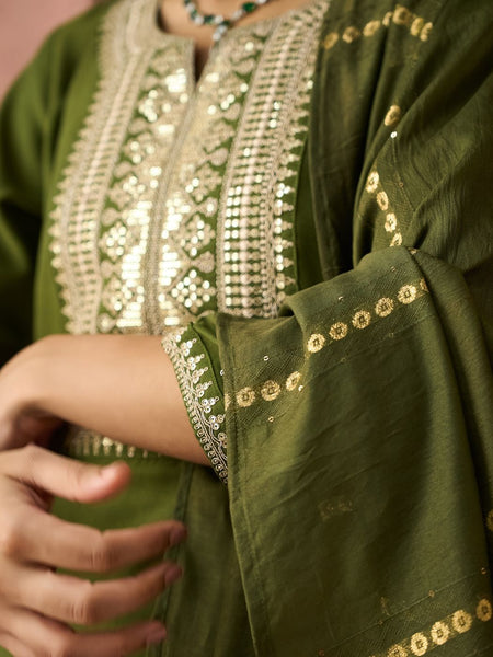 Parampara Kurta Pant Set With Jacquard Dupatta