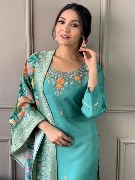 Women's Silk Blend Kurta Pant Set With Dupatta