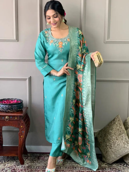 Women's Silk Blend Kurta Pant Set With Dupatta