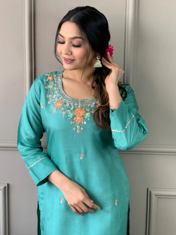 Women's Silk Blend Kurta Pant Set With Dupatta