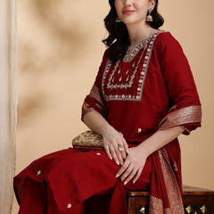 Women's Red Embroidered Cotton Blend Kurta Pant Set With Dupatta