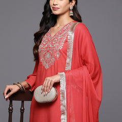 Women's Silk Blend Kurta With Pant & Nazmin Dupatta Set
