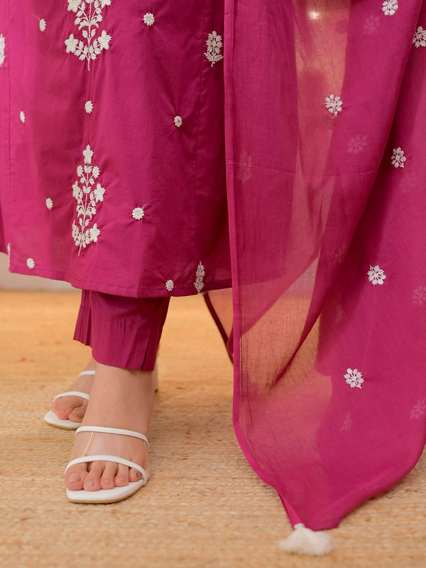 Women’s Rayon Slub Embroidered Kurta With Pant & Chanderi Dupatta Set