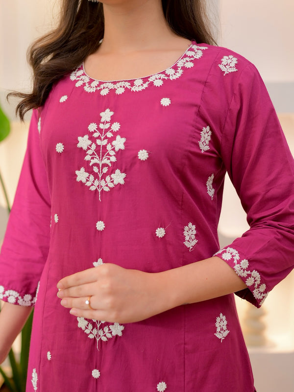 Women’s Rayon Slub Embroidered Kurta With Pant & Chanderi Dupatta Set