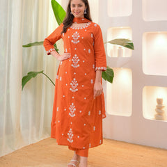 Women’s Rayon Slub Embroidered Kurta With Pant & Chanderi Dupatta Set