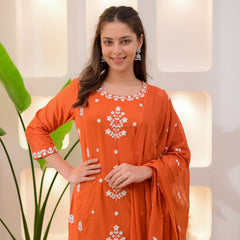 Women’s Rayon Slub Embroidered Kurta With Pant & Chanderi Dupatta Set