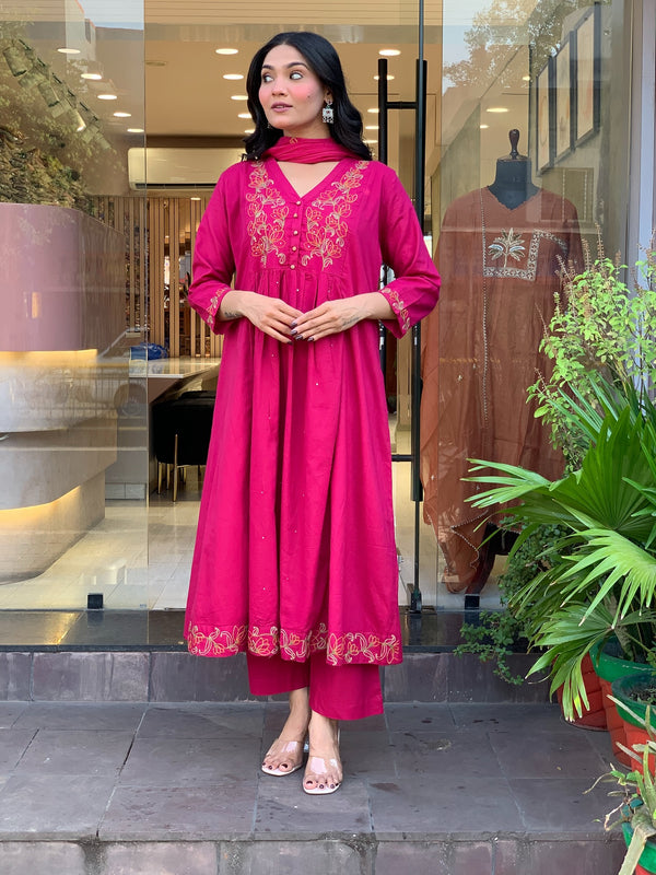 Women's Chanderi Silk Kurta Pant Set With Embroidered Dupatta