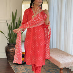 Women's Bandhani Print Embroidered Kurta Pant Set With Muslin Dupatta