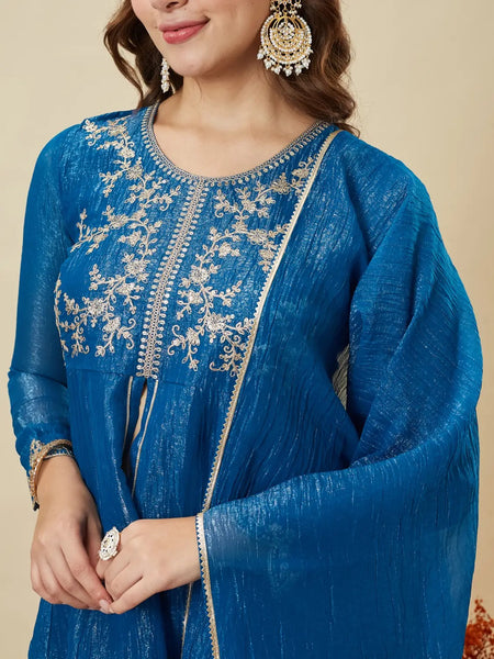 Women's Crunchy Silk Kurta With Pant & Dupatta Set