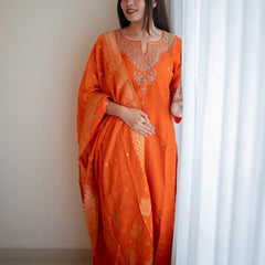 Silk Blend Kurta Set With Zcard Dupatta