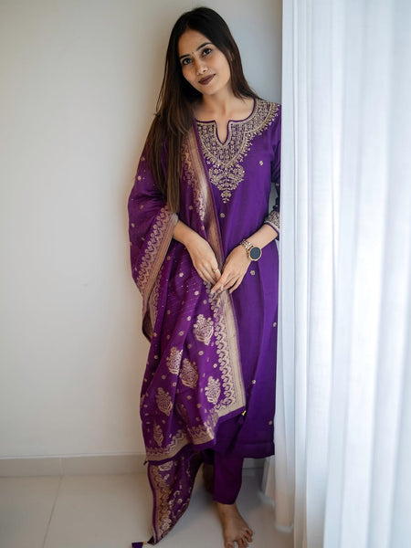Silk Blend Kurta Set With Zcard Dupatta